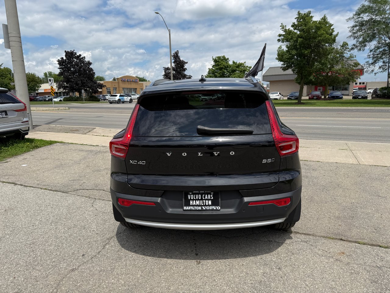 2025 Volvo XC40 Core Bright Theme-7