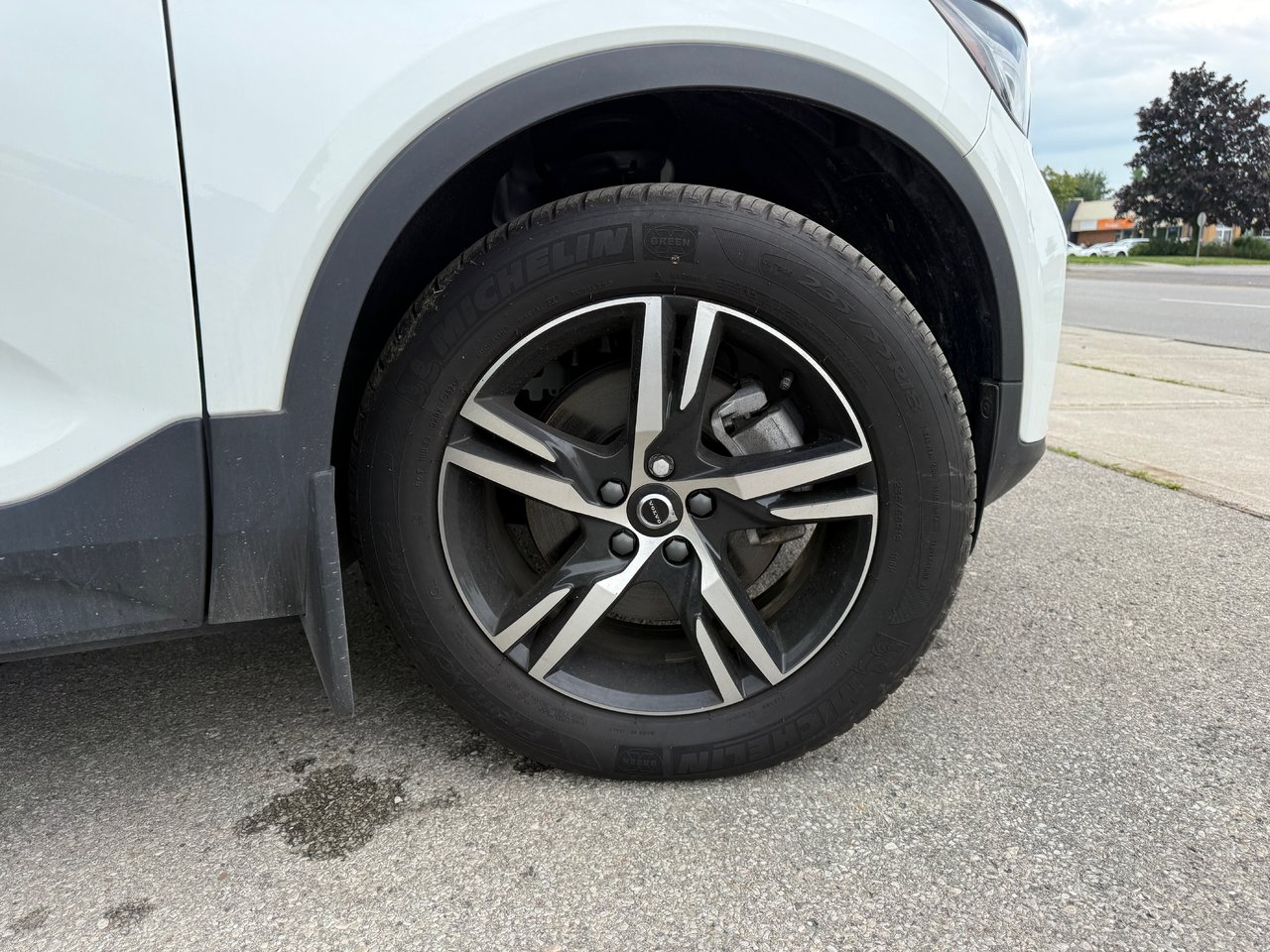 2025 Volvo XC40 Core Bright Theme-22