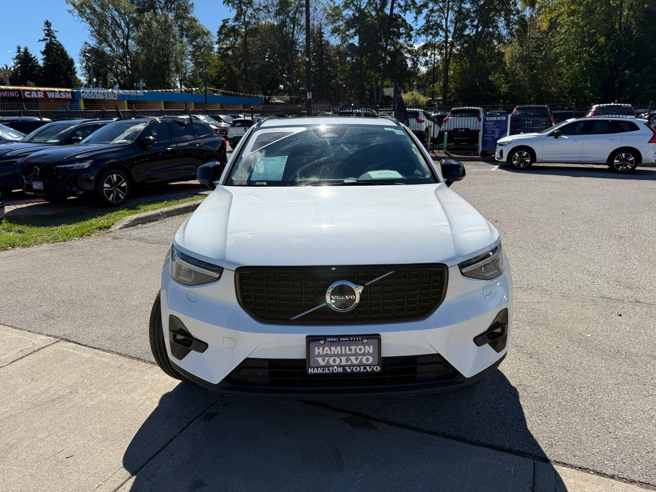 2026 Volvo XC40 Plus Dark Theme-3