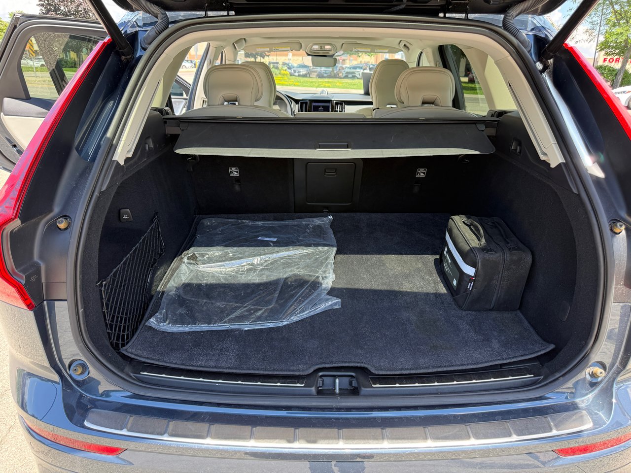 2022 Volvo XC60 Inscription-17