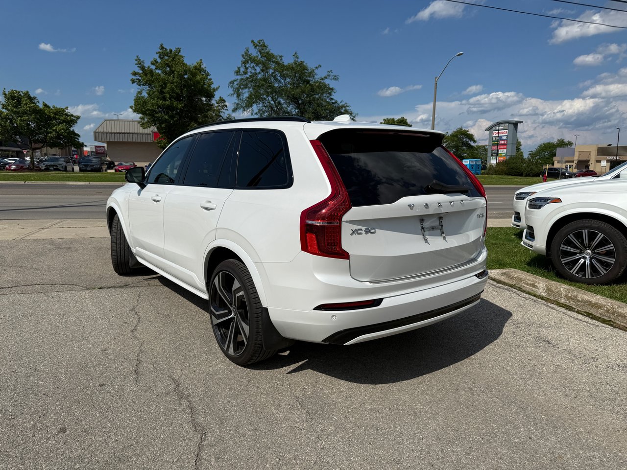 2022 Volvo XC90 R-Design-7