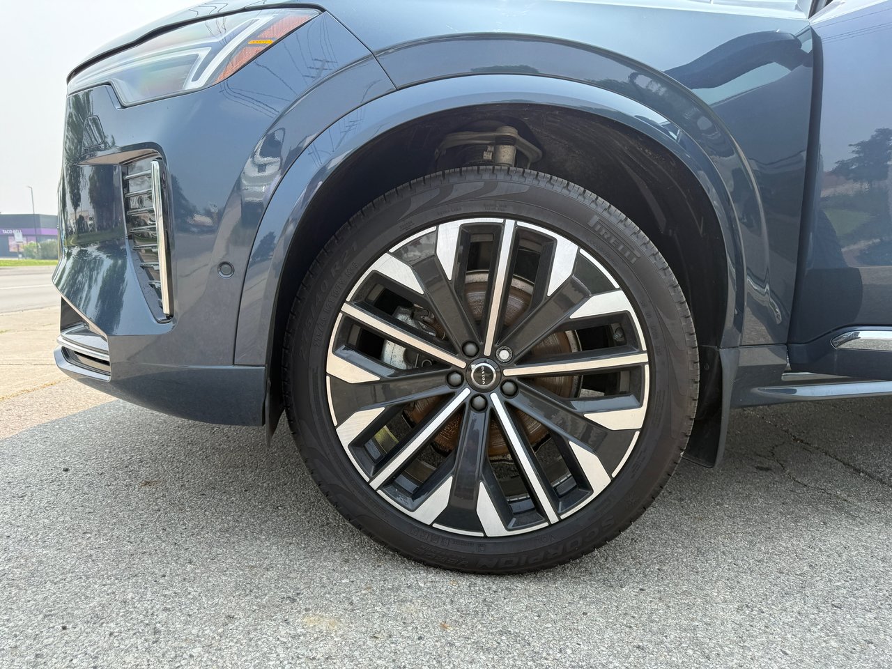 2026 Volvo XC90 Plus Bright Theme-25