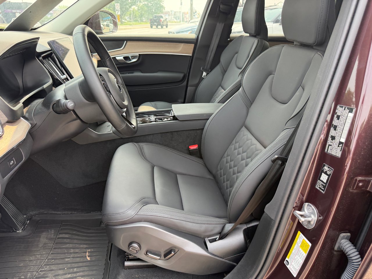 2026 Volvo XC90 Plus Bright Theme-11