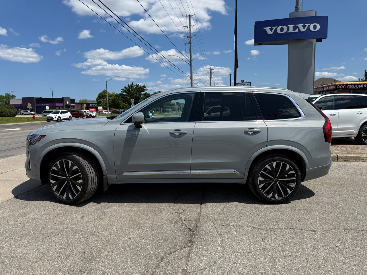 2026 Volvo XC90 Plus Bright Theme-8