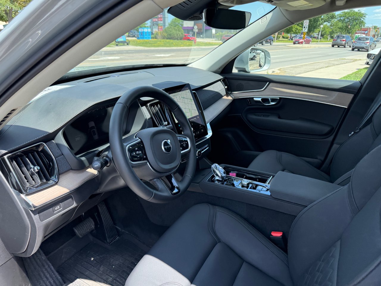 2026 Volvo XC90 Plus Bright Theme-22