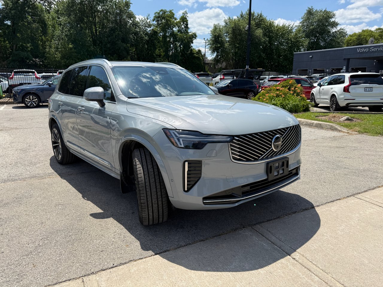 2026 Volvo XC90 Plus Bright Theme-3