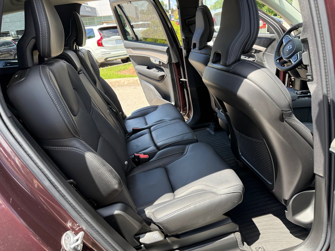 2026 Volvo XC90 Ultra Dark Theme-19