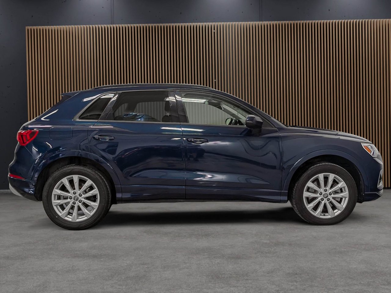 Audi Q3 45 2.0T Komfort quattro 8sp Tiptronic 2020-7