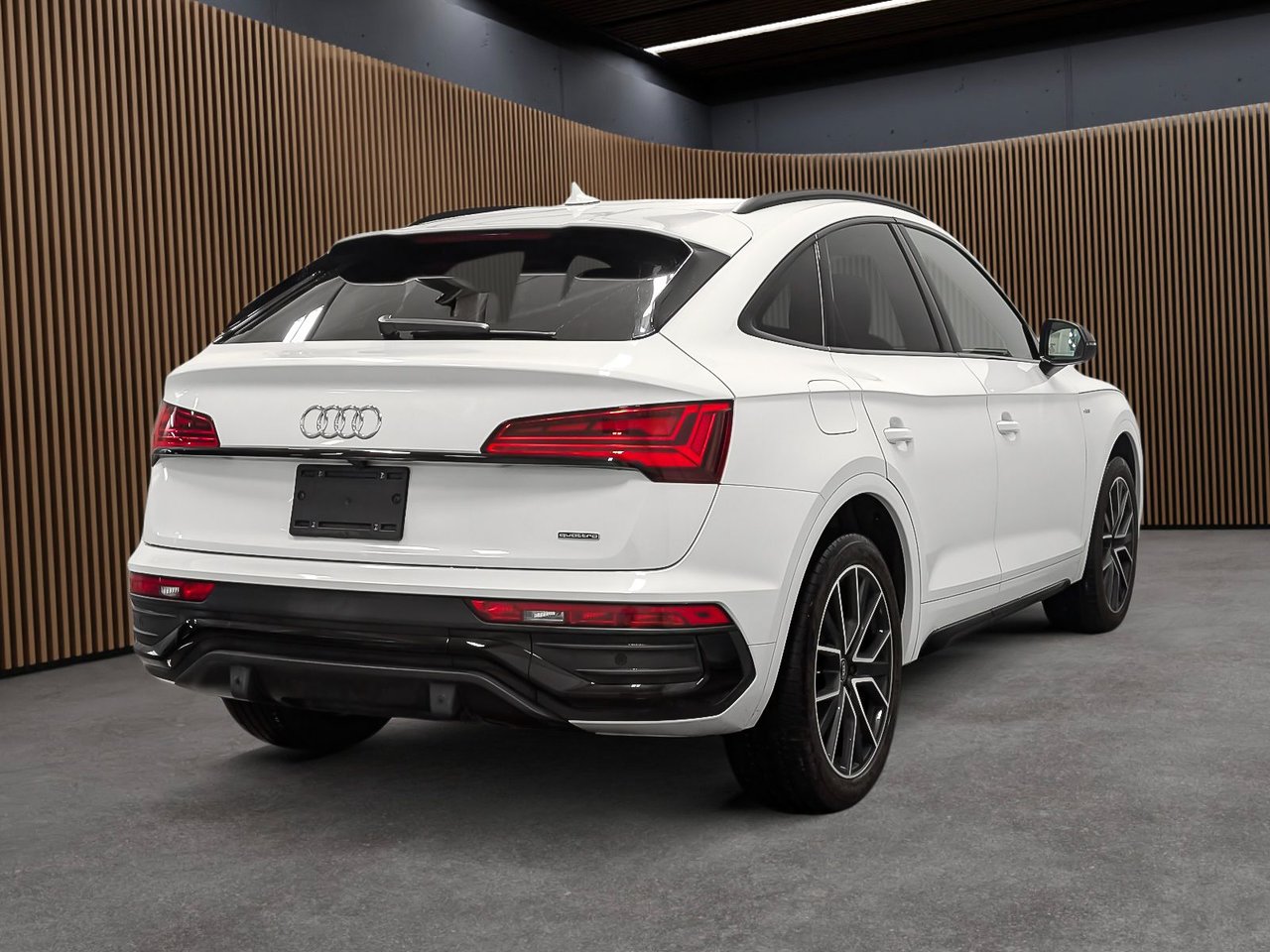 2022 Audi Q5 Sportback 45 2.0T Technik quattro 7sp S Tronic-5