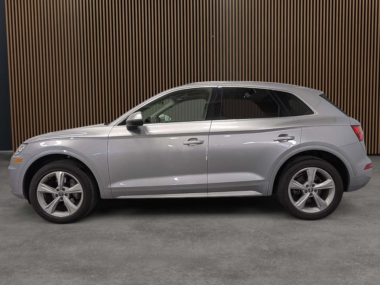 2018 Audi Q5 2.0T Progressiv quattro 7sp S Tronic-1