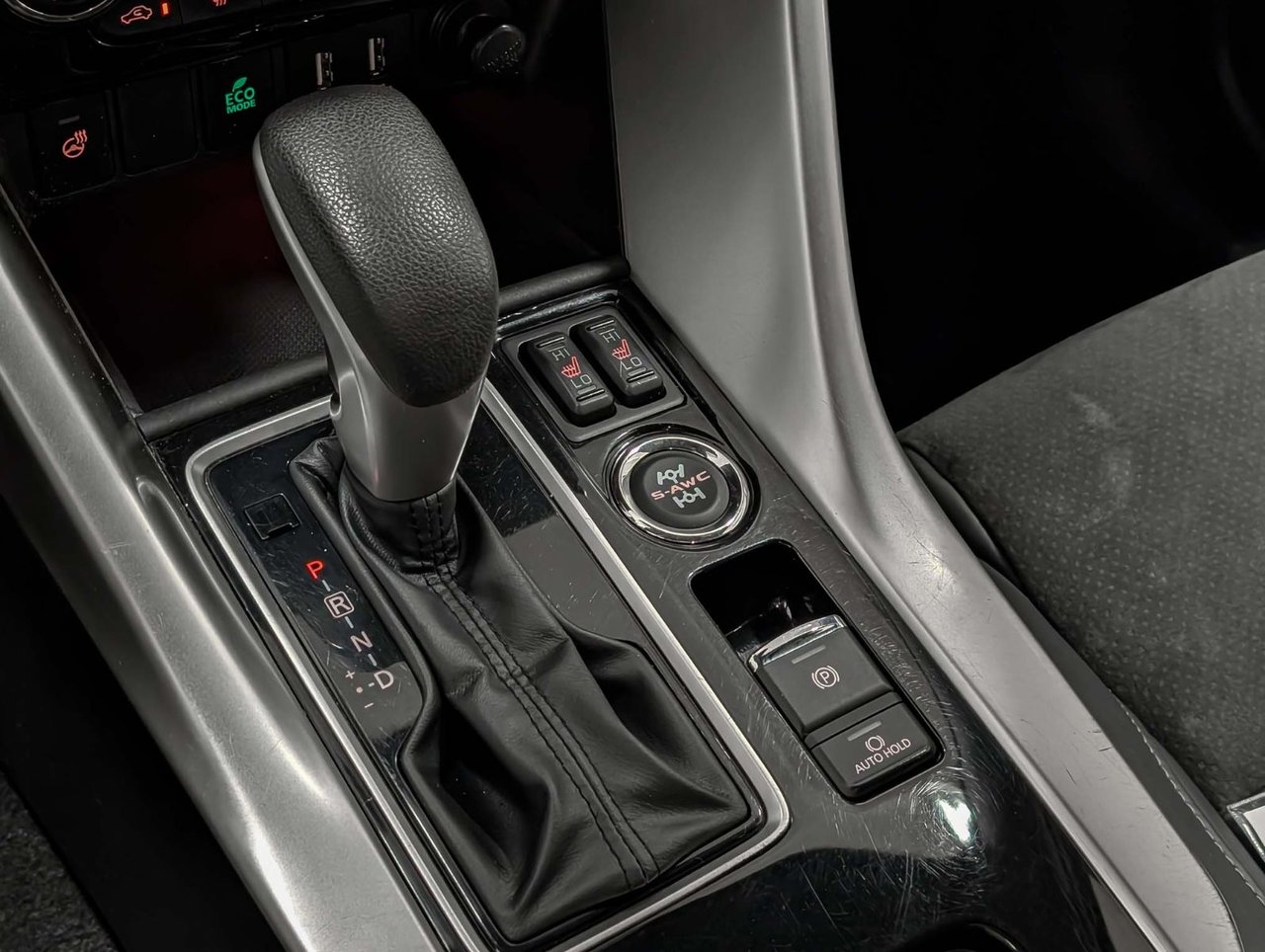 Mitsubishi Eclipse Cross SE S-AWC 2022-15