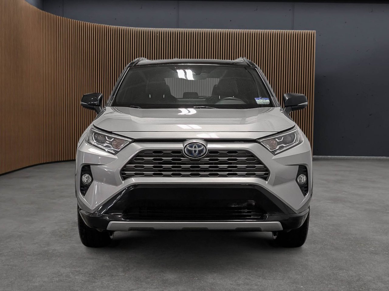 2021 Toyota RAV4 Hybrid XSE AWD-1