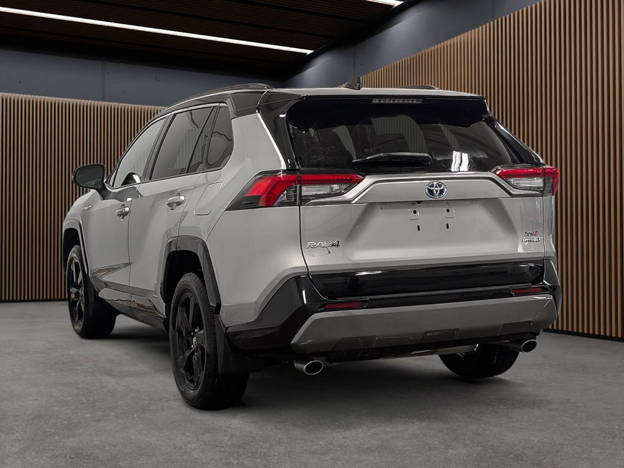 2021 Toyota RAV4 Hybrid XSE AWD-3