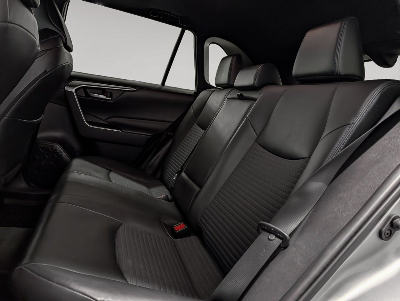 2021 Toyota RAV4 Hybrid XSE AWD-11