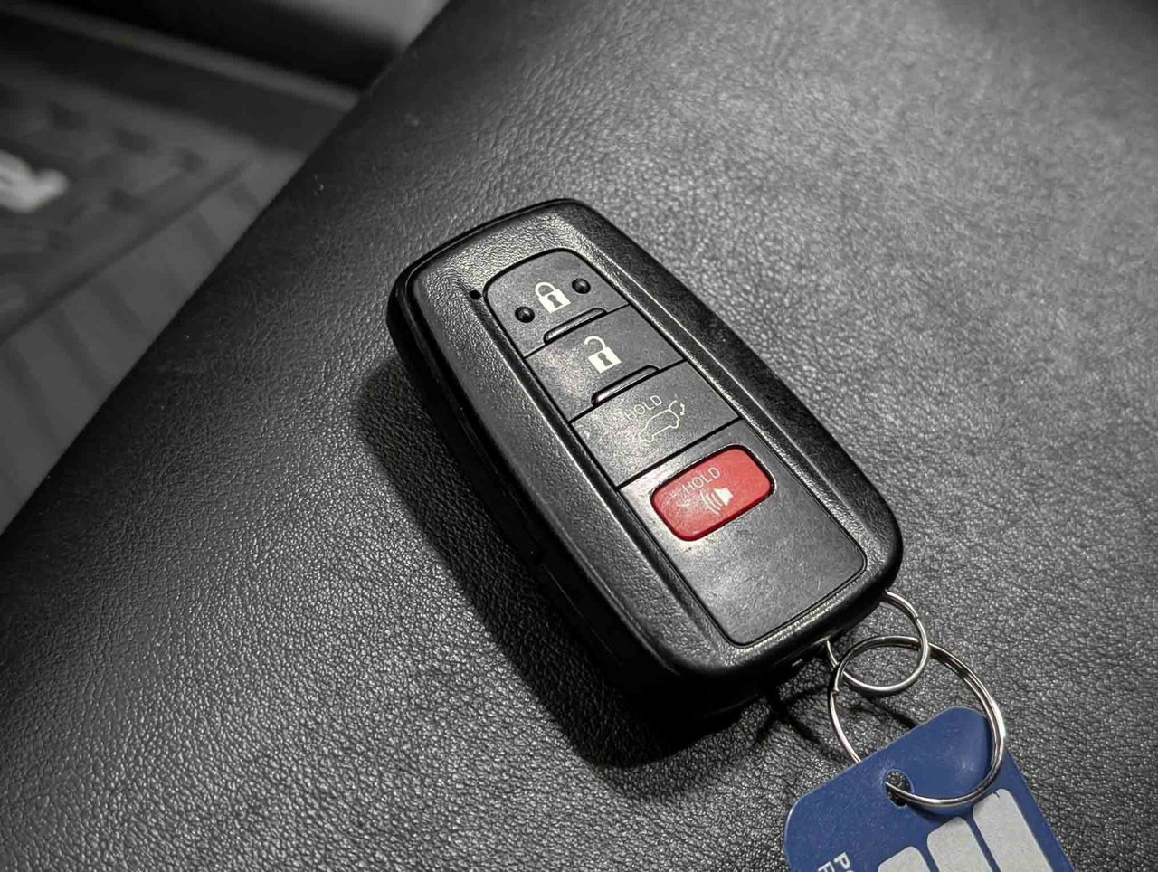 2021 Toyota RAV4 Hybrid XSE AWD-24