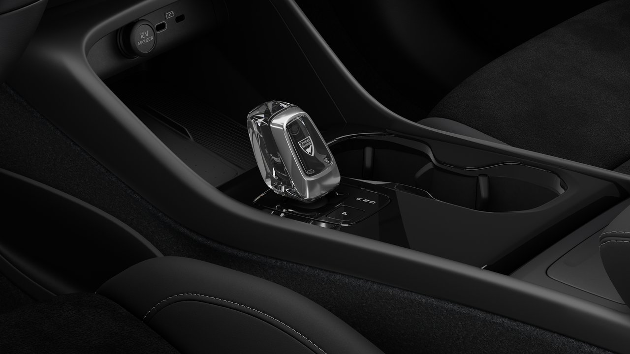 Volvo EX40 Twin Motor AWD Ultra *Ltd Avail* 2026-10