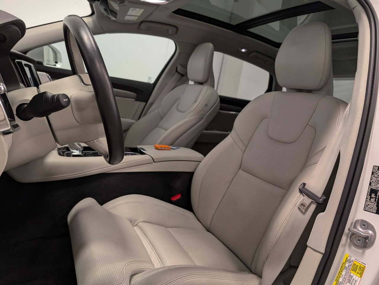 Volvo S90 Recharge T8 eAWD PHEV Ultimate Bright Theme 2024-10