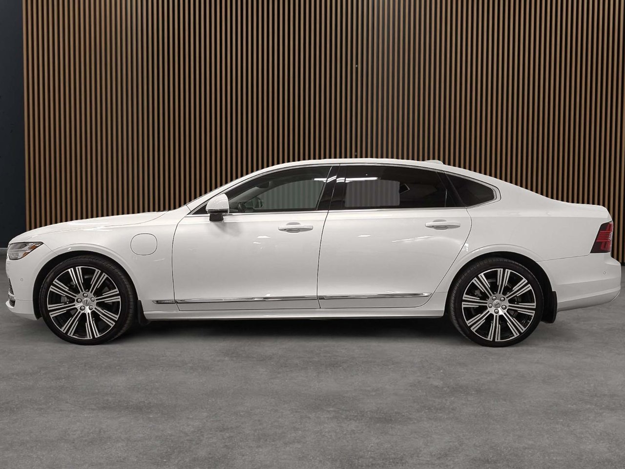 Volvo S90 Recharge T8 eAWD PHEV Ultimate Bright Theme 2024-1