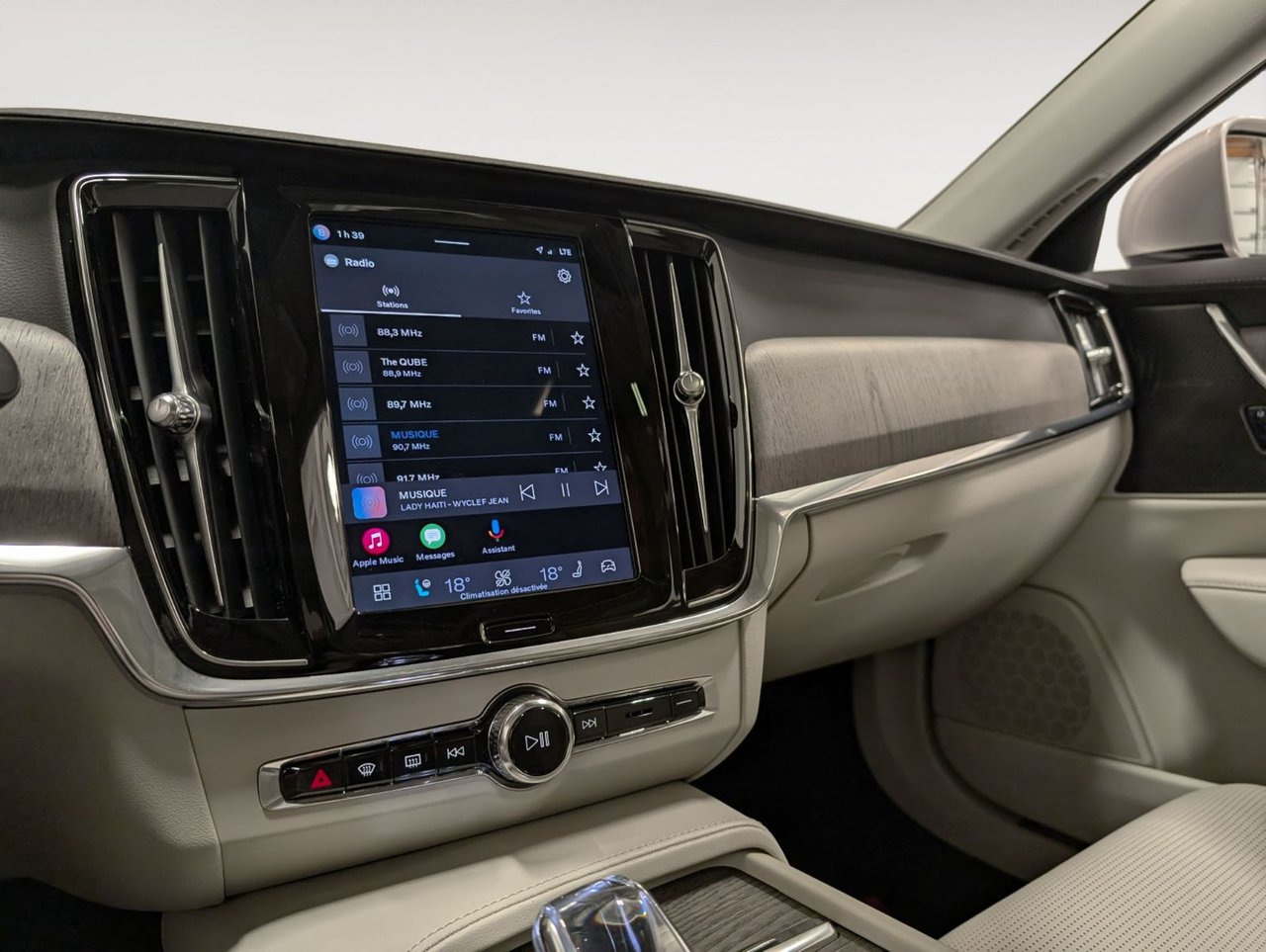 Volvo S90 B6 AWD Ultimate - Bright 2023-14