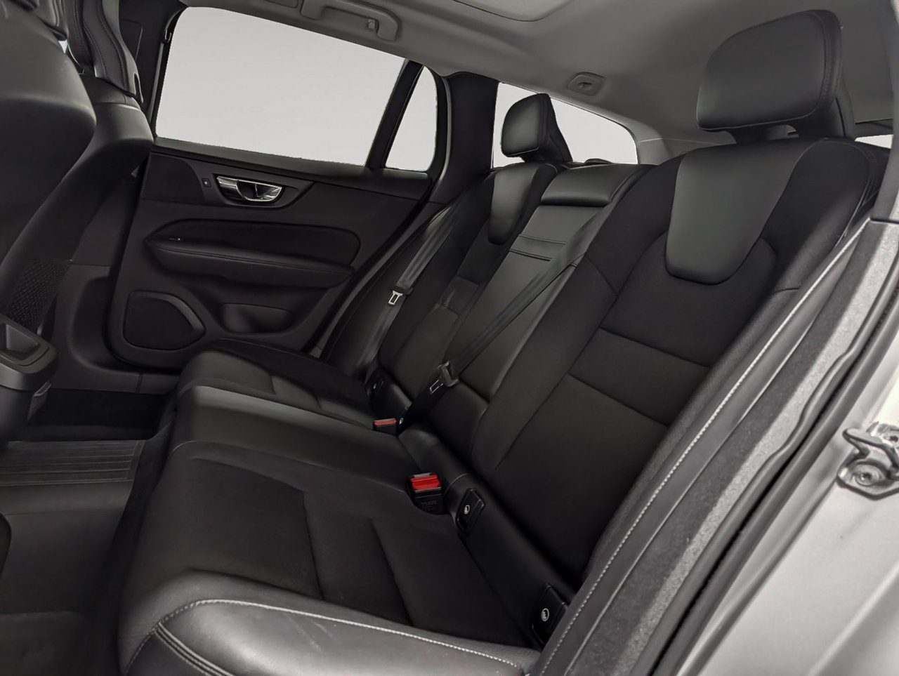 Volvo V60 Cross Country T5 AWD 2020-10