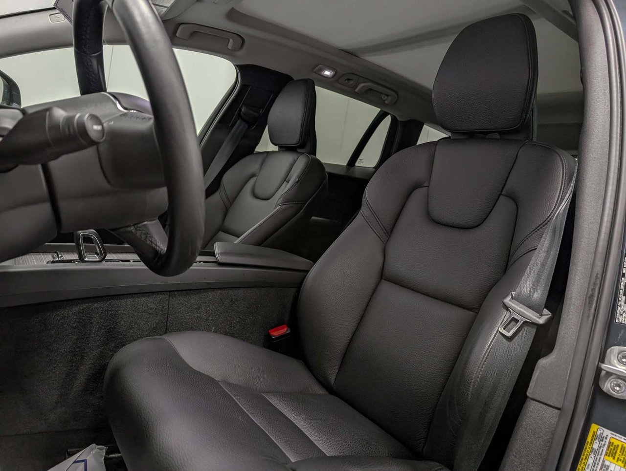 Volvo V60 Cross Country B5 AWD Core 2024-13