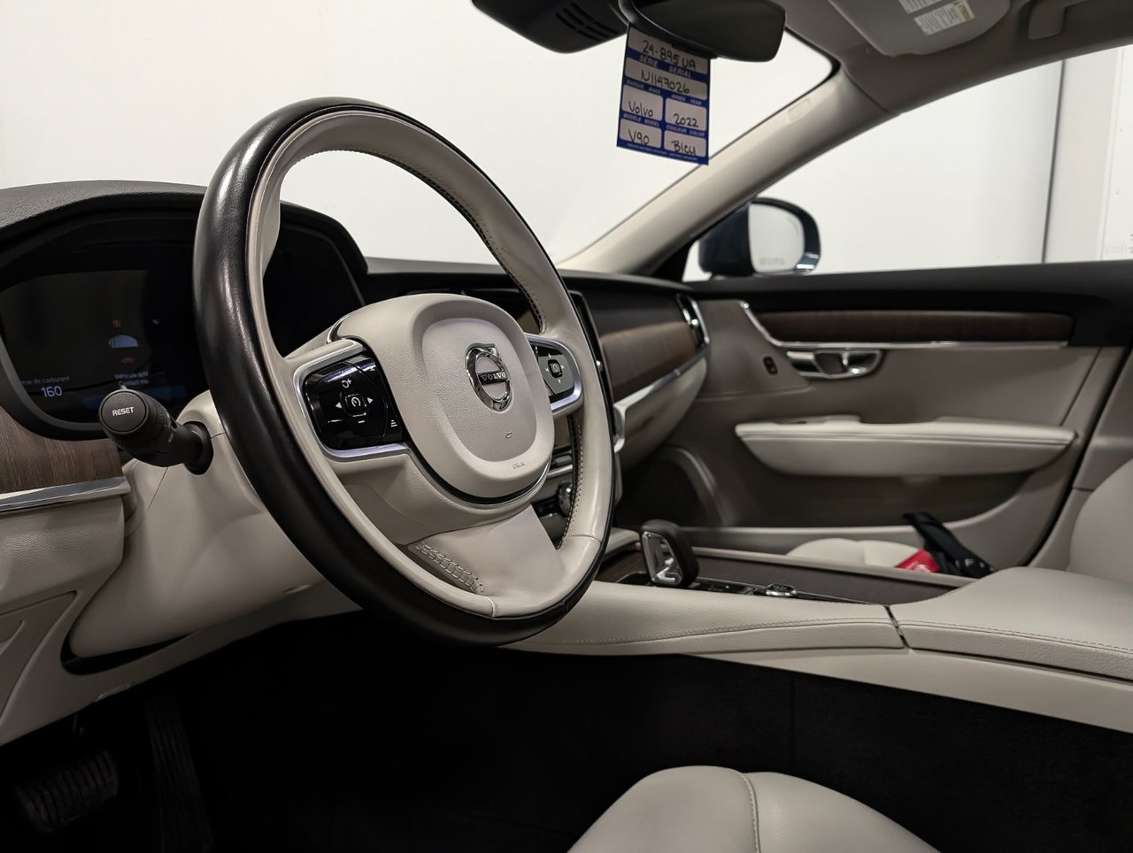 Volvo V90 Cross Country B6 AWD 2022-7