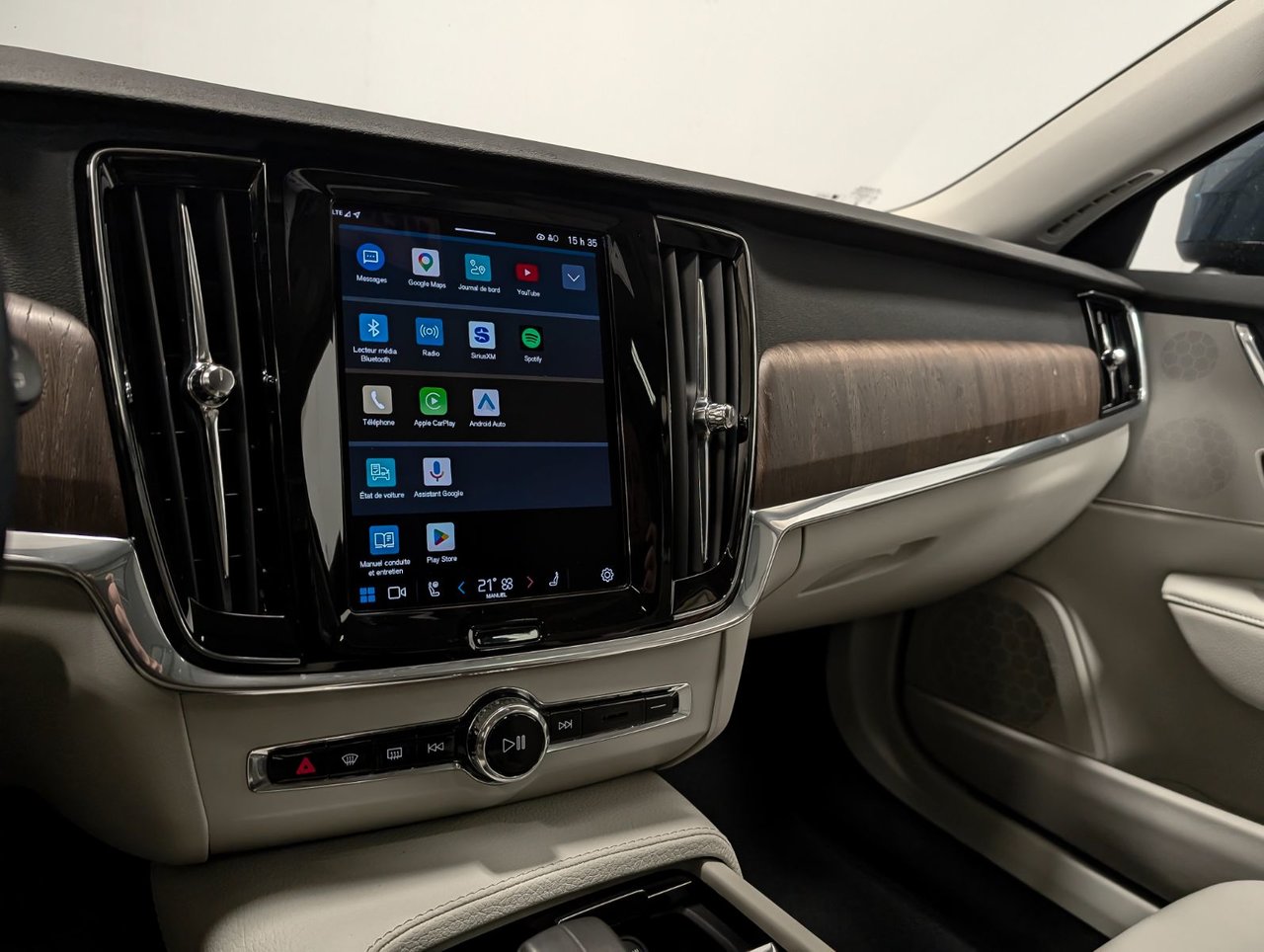 Volvo V90 Cross Country B6 AWD 2022-22