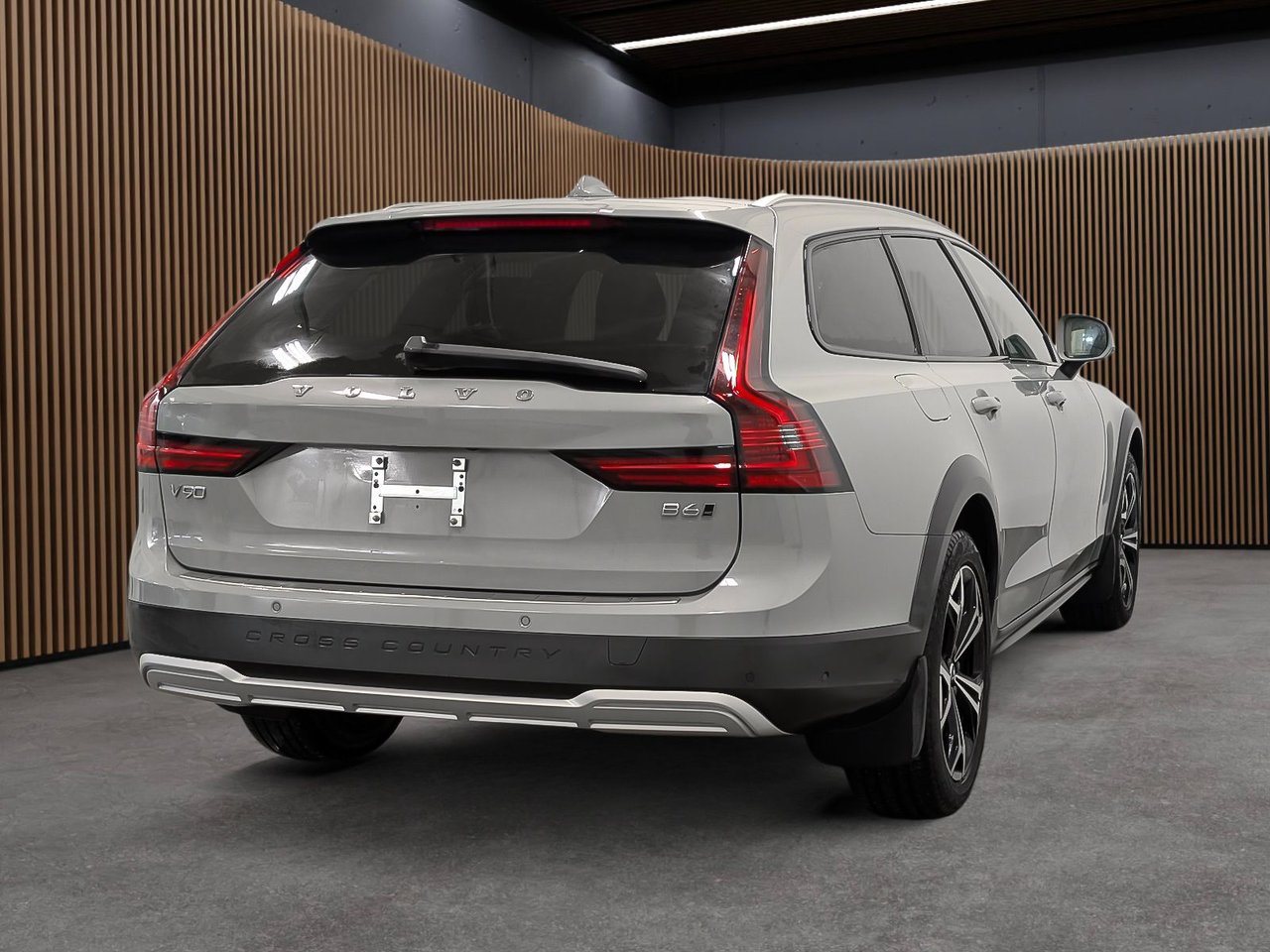 Volvo V90 Cross Country B6 AWD Plus 2025-5