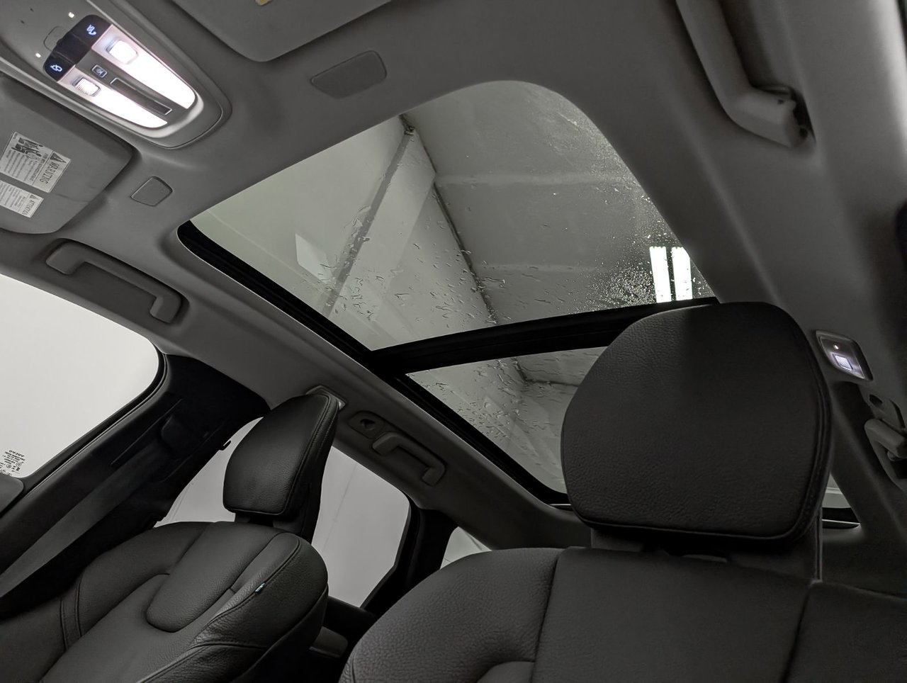 Volvo V90 Cross Country B6 AWD Plus 2025-9