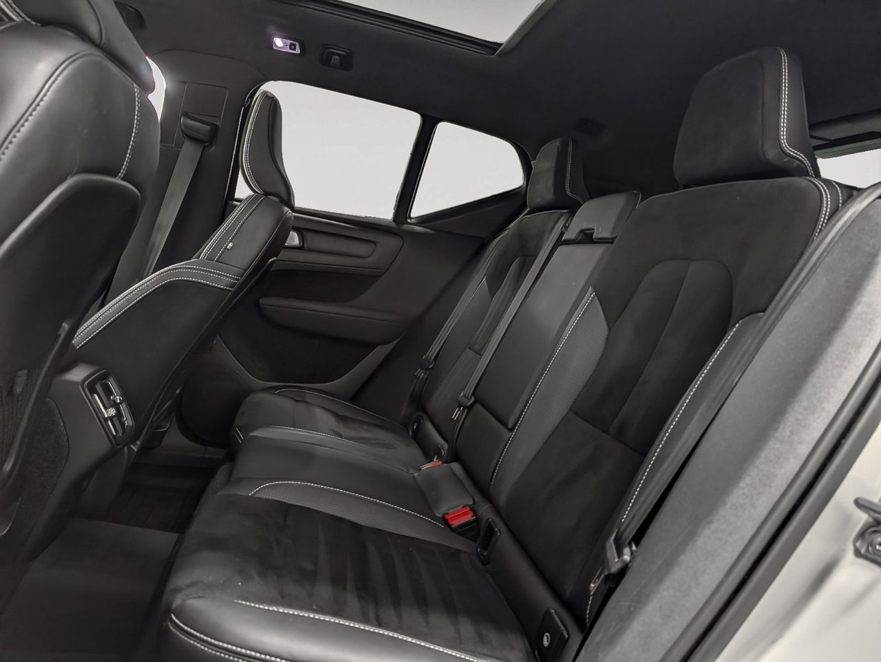 Volvo XC40 T5 AWD R-Design 2020-10