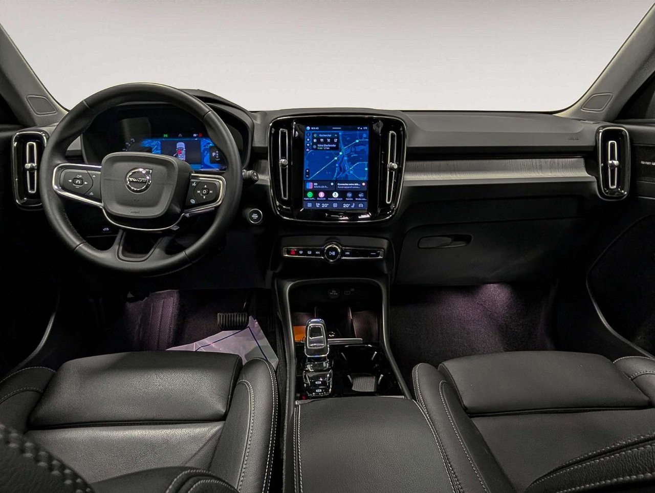 Volvo XC40 B5 AWD Ultimate Dark Theme 2024-9