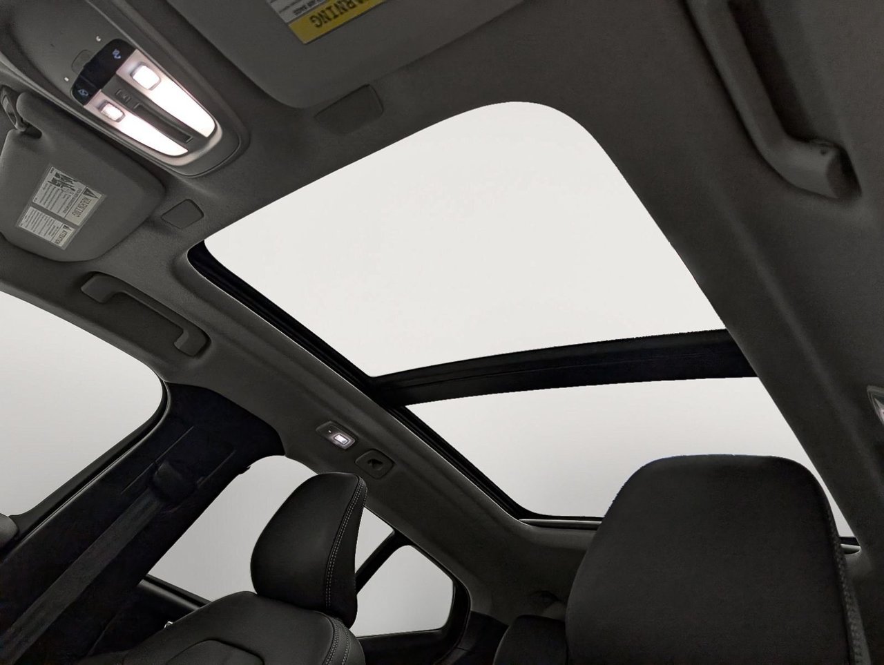 Volvo XC40 B5 AWD Plus Bright Theme 2025-10