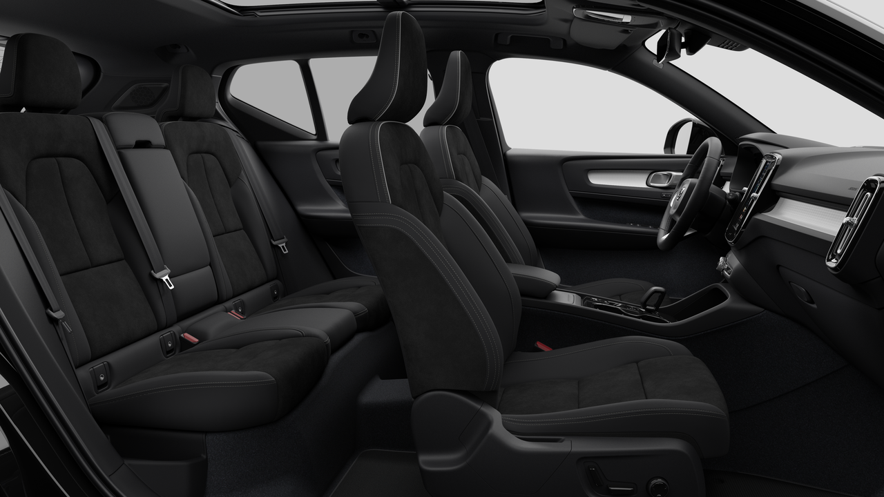 2026 Volvo XC40 B5 AWD Ultra Black Edition-12