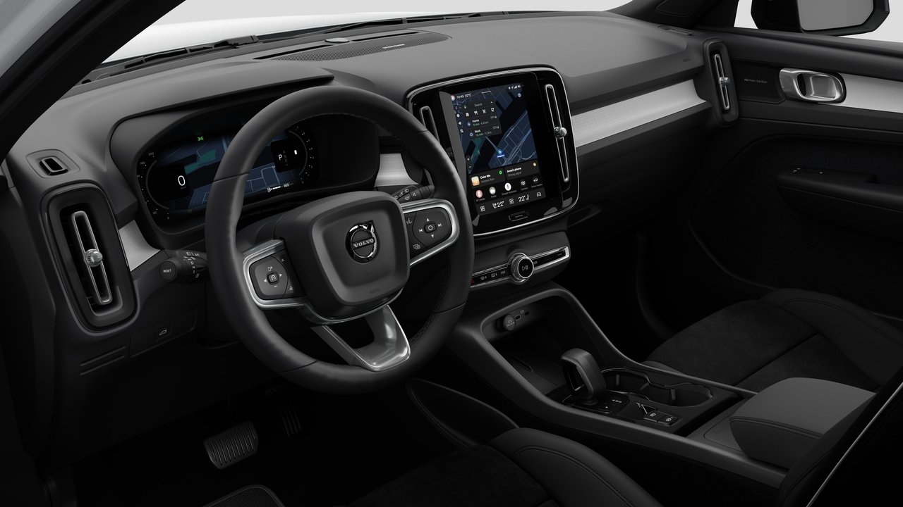2026 Volvo XC40 B5 AWD Ultra Black Edition-9