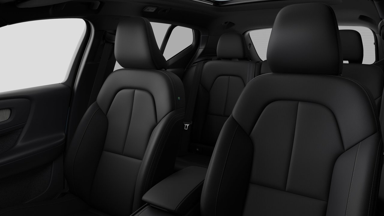 2026 Volvo XC40 B5 AWD Ultra Dark Theme-11