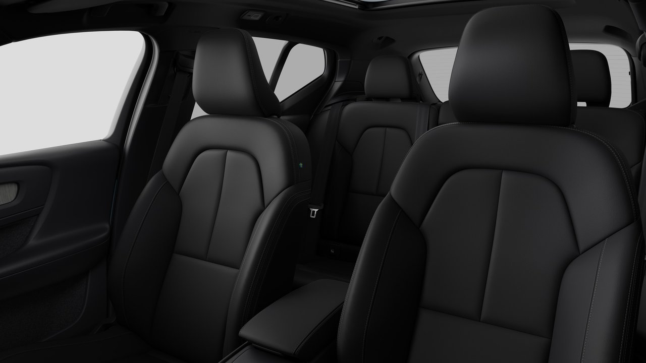 2026 Volvo XC40 B5 AWD Plus Dark Theme-11