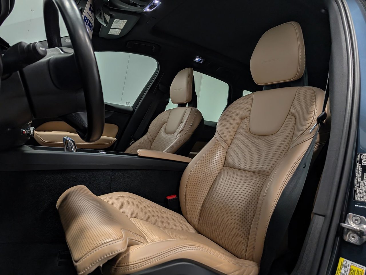 Volvo XC60 T8 eAWD Inscription 2018-8