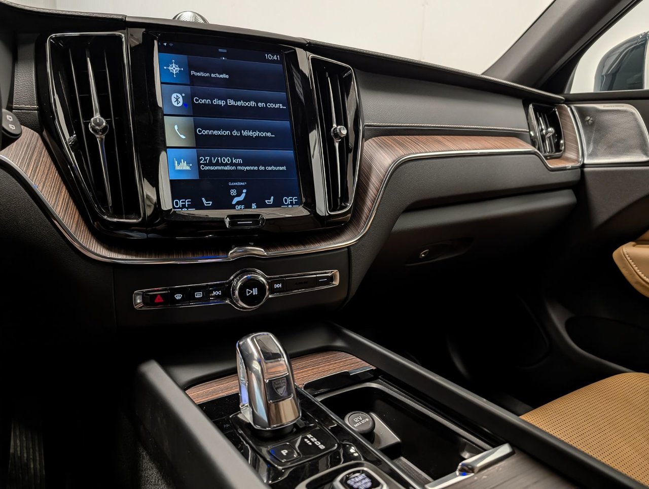 Volvo XC60 T8 eAWD Inscription 2018-13