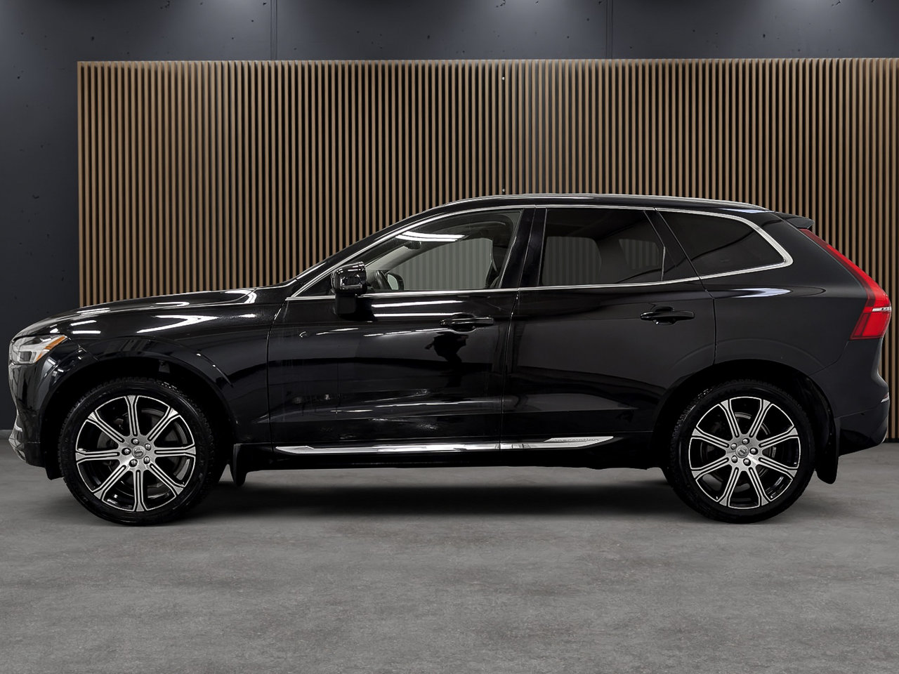 Volvo XC60 T6 AWD Inscription 2019-1