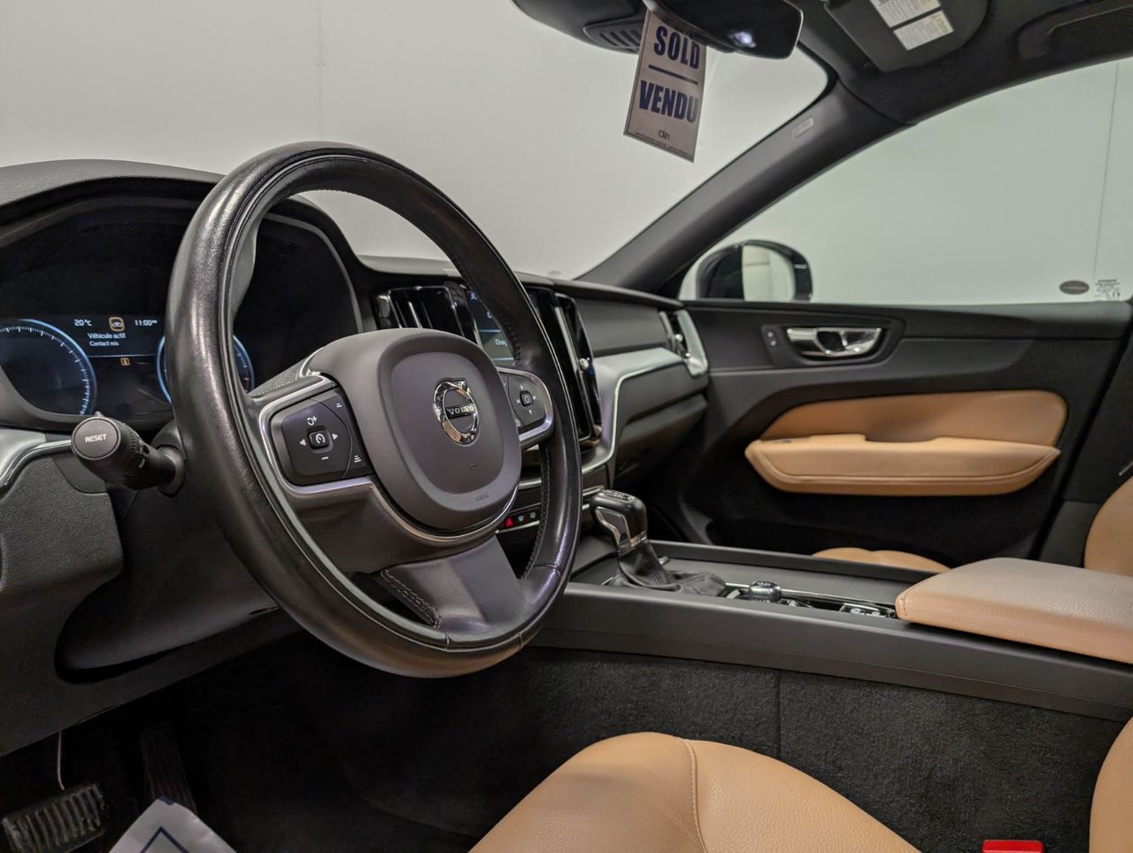 2019 Volvo XC60 T6 AWD Momentum-7