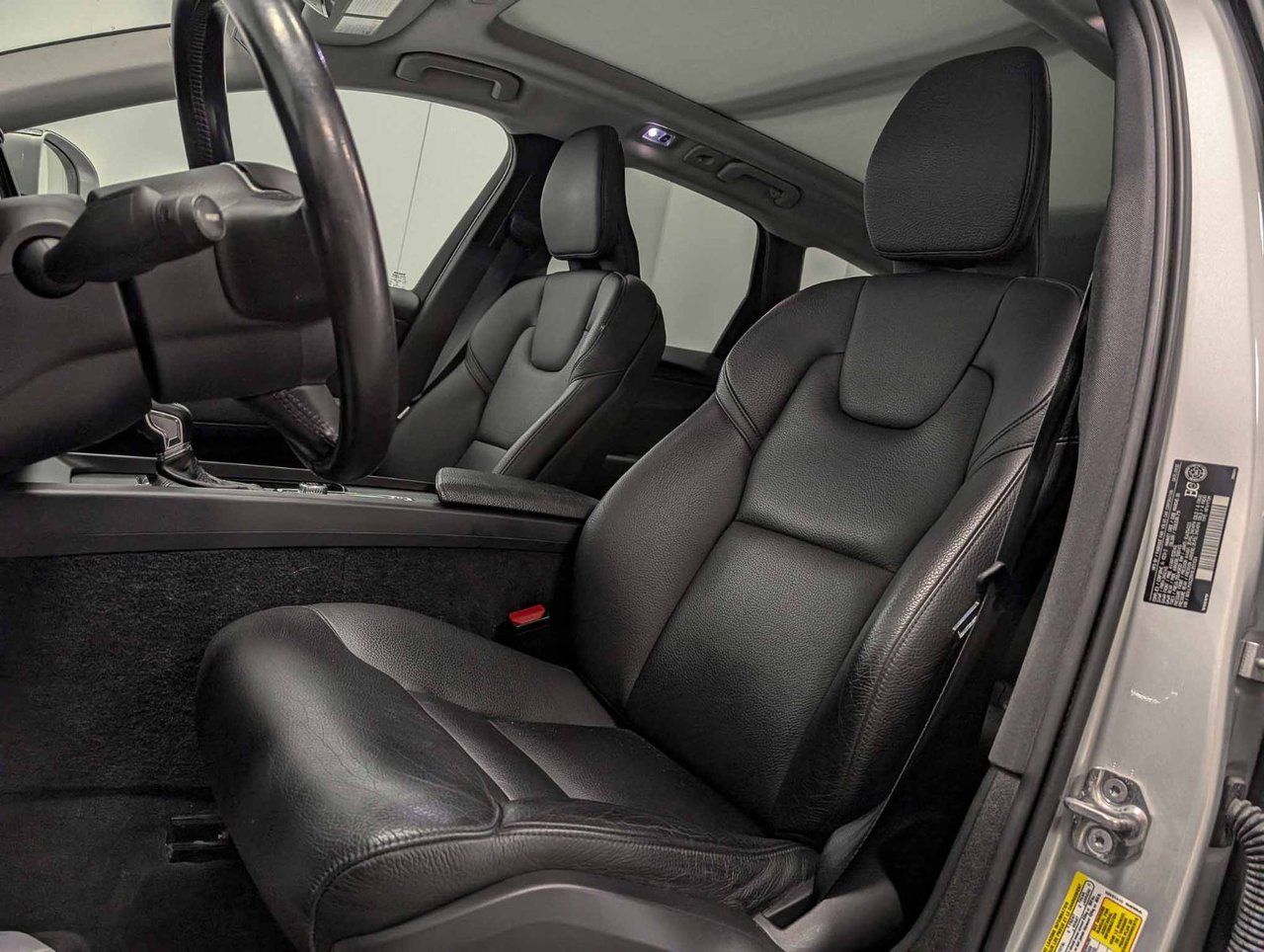 Volvo XC60 T5 AWD Momentum 2020-8