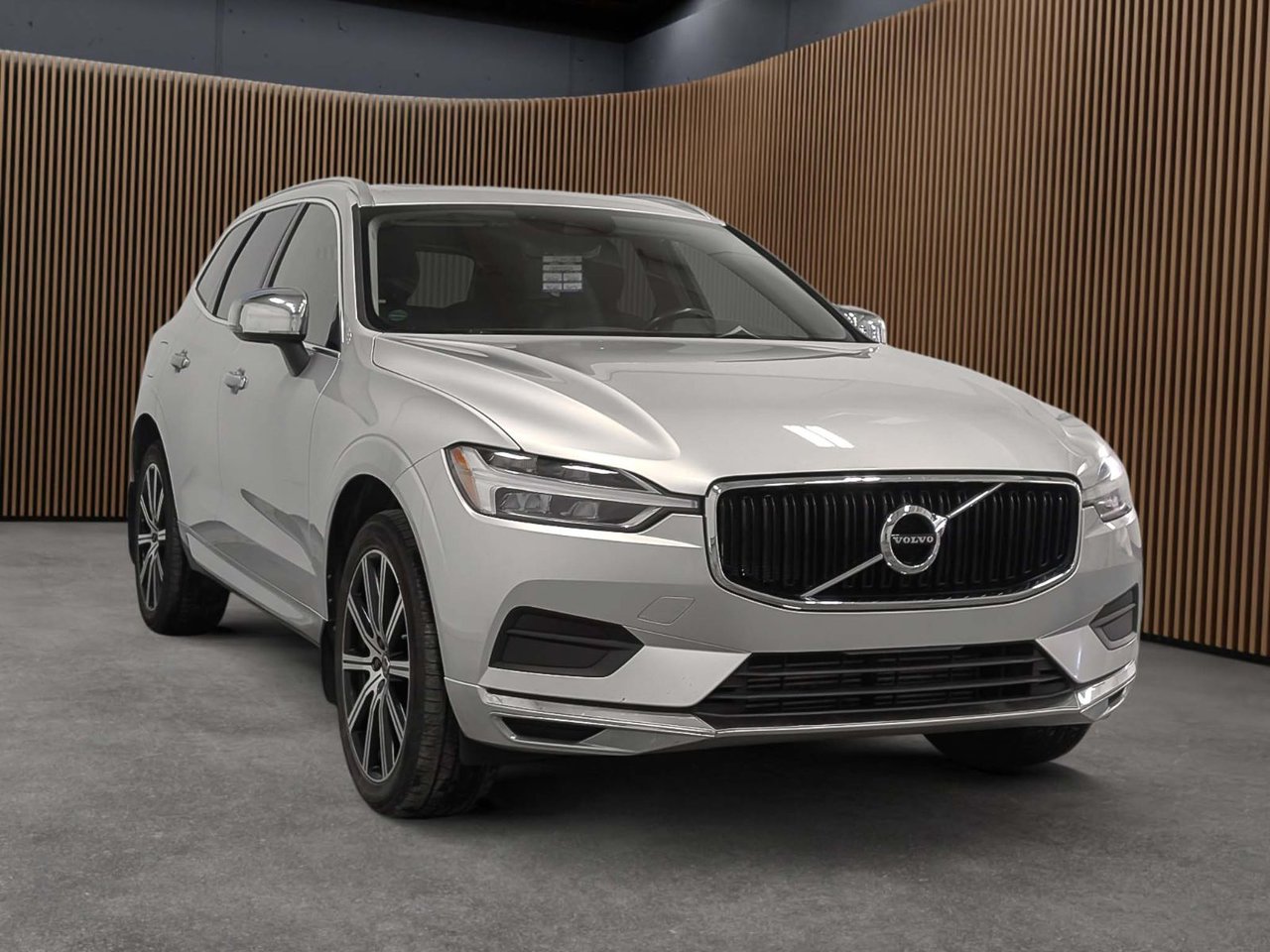 Volvo XC60 T5 AWD Momentum 2020-5