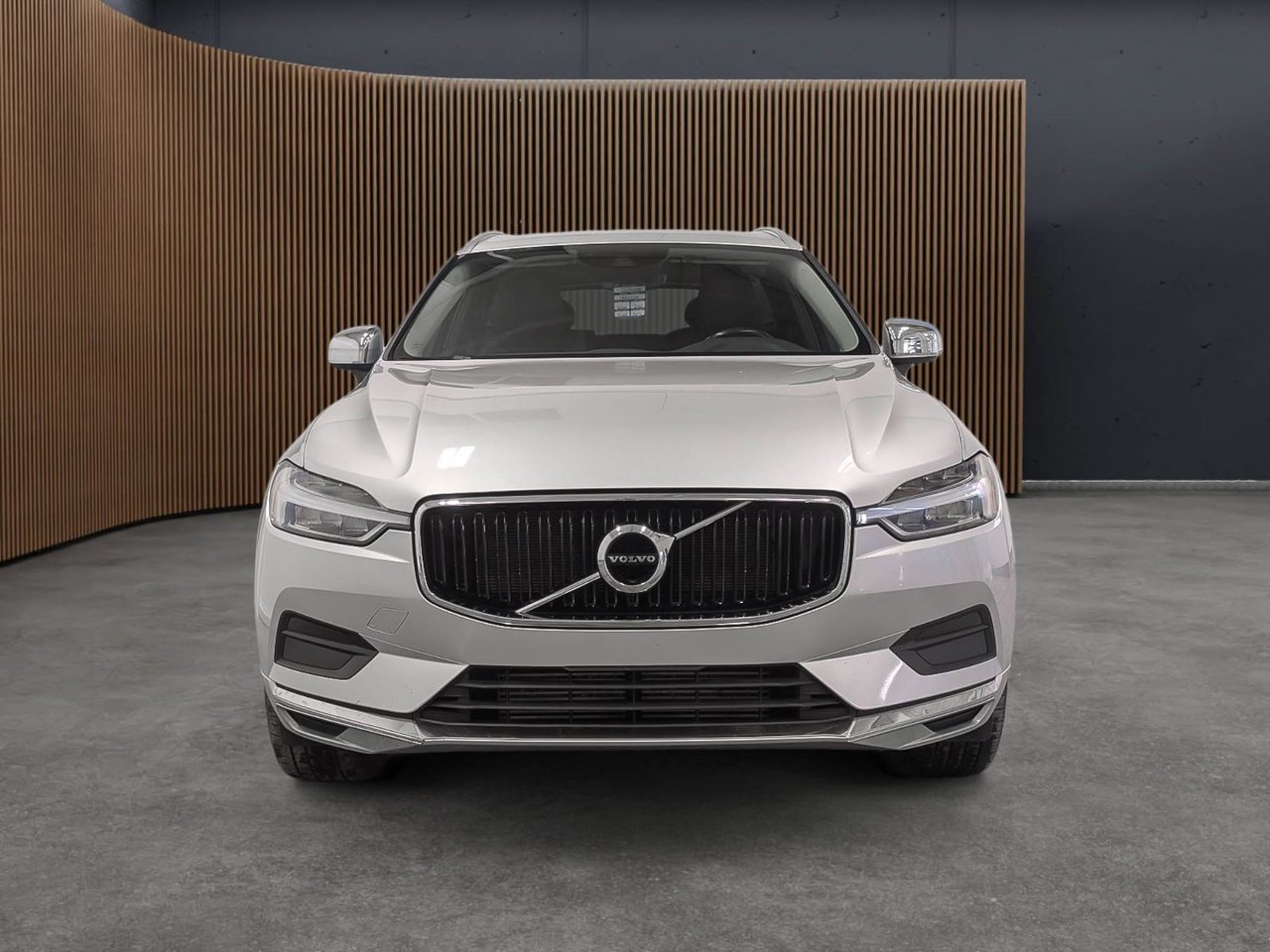 Volvo XC60 T5 AWD Momentum 2020-6
