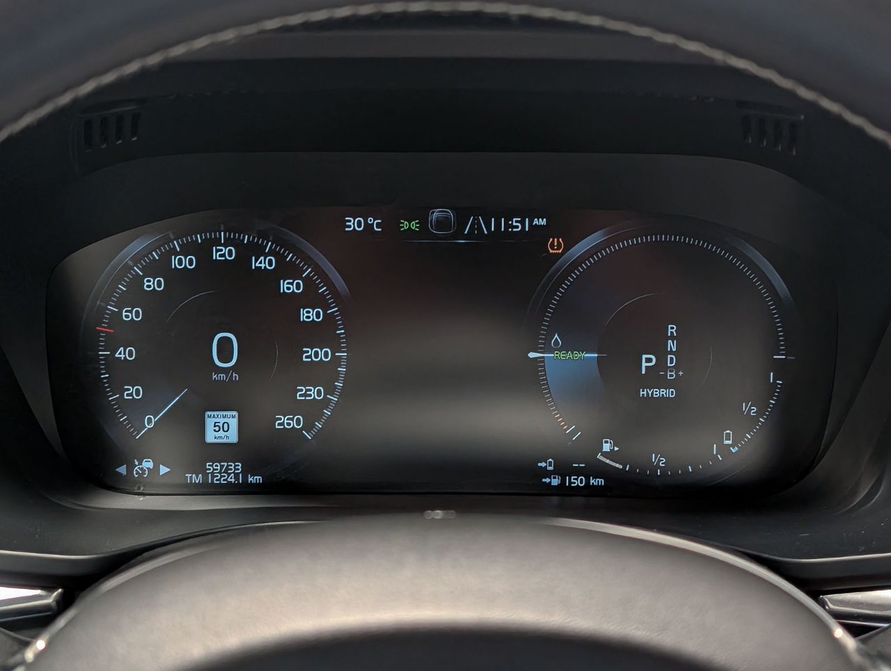 2020 Volvo XC60 T8 eAWD R-Design-19
