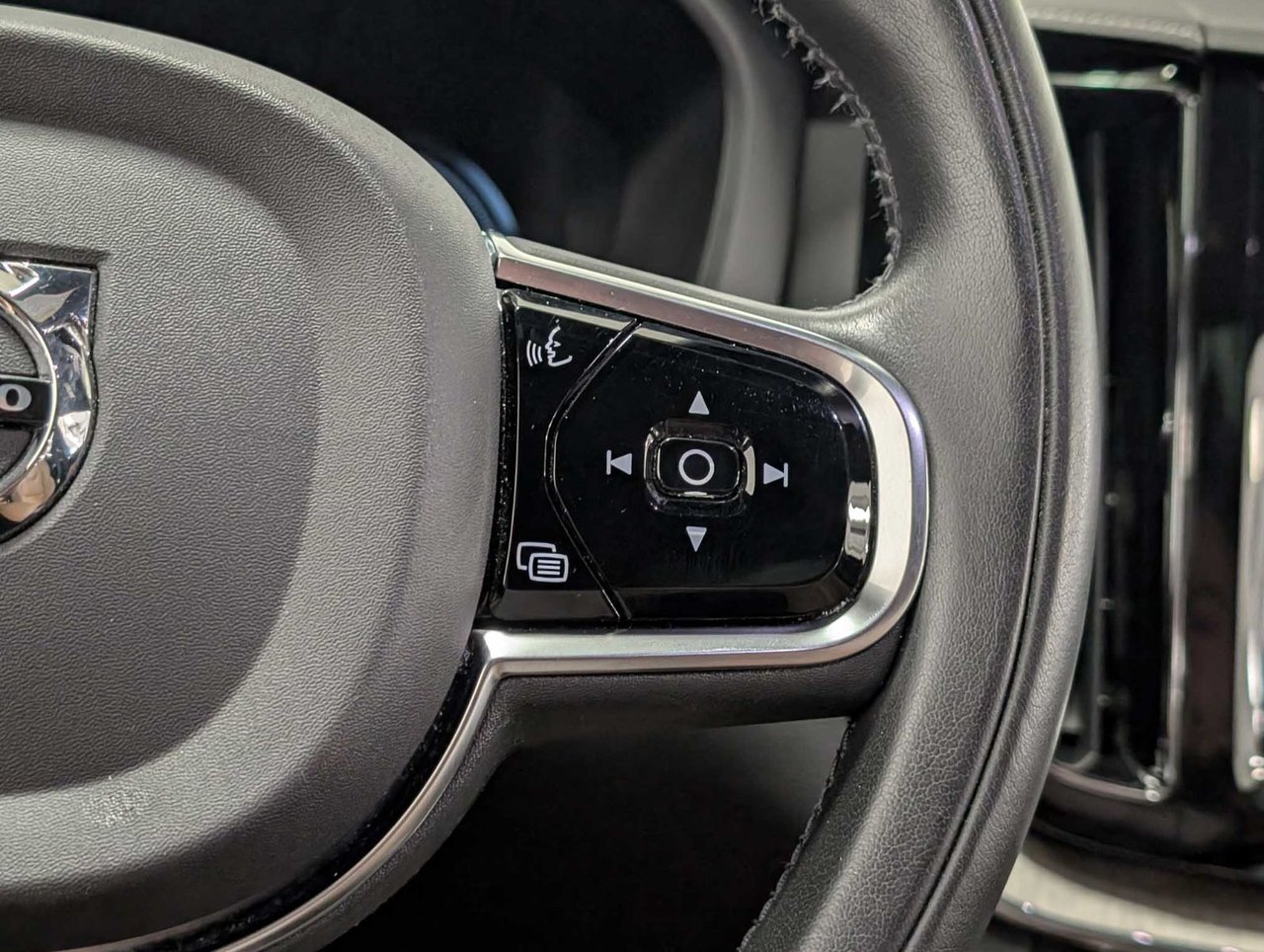 Volvo XC60 T8 eAWD Inscription 2020-19