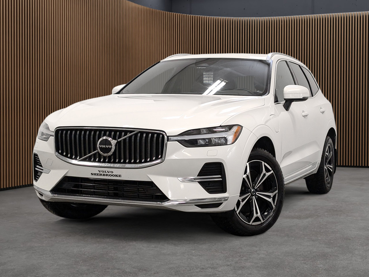 2022 Volvo XC60 Recharge Inscription Expression-0