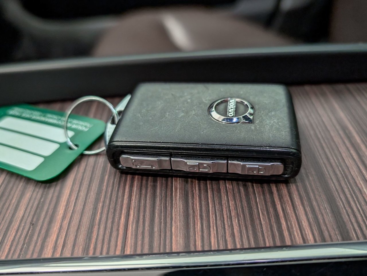 2022 Volvo XC60 Recharge Inscription Expression-25