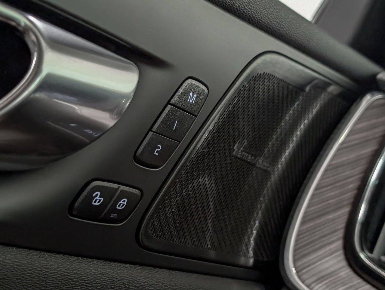 Volvo XC60 Recharge Inscription 2022-23