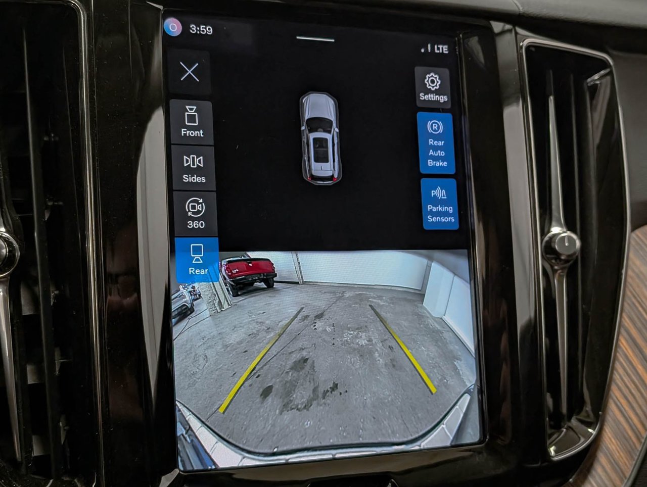 Volvo XC60 Recharge Inscription 2022-17