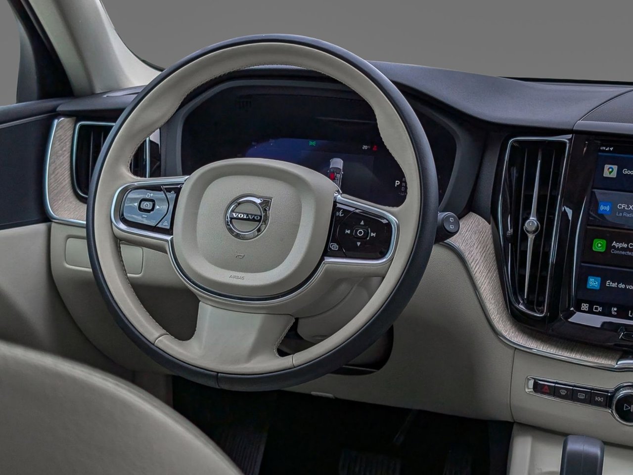 Volvo XC60 B6 AWD Plus - Bright 2023-13